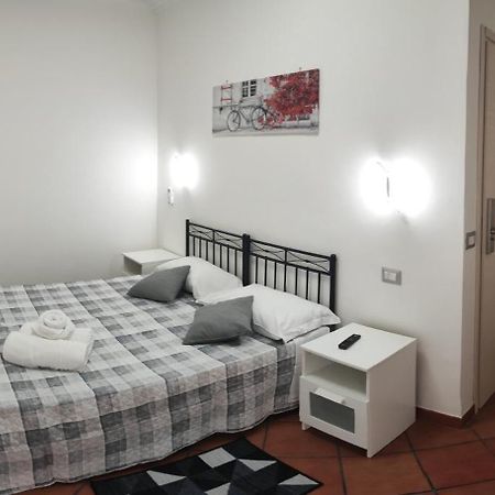 Royal House Fiumicino Hotell Exteriör bild